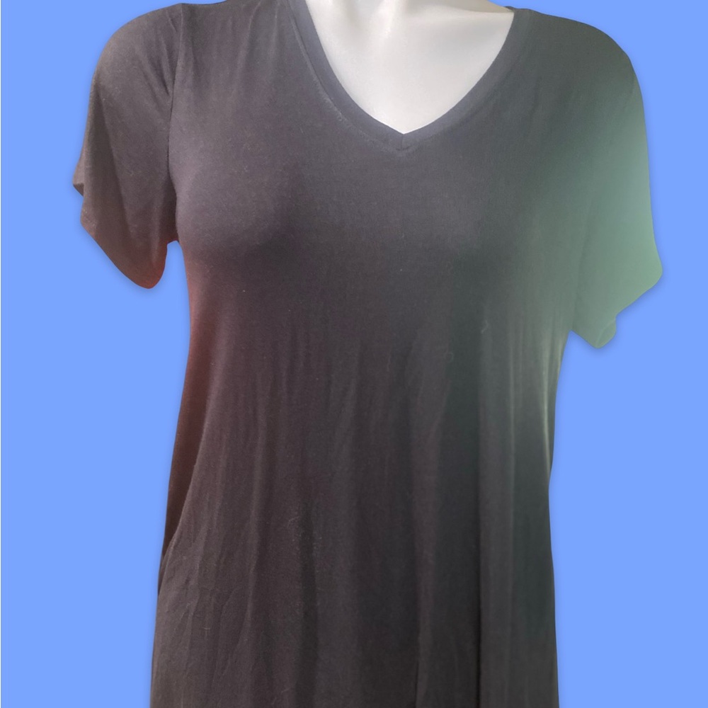 HUE Classic Black V-Neck Women's Top